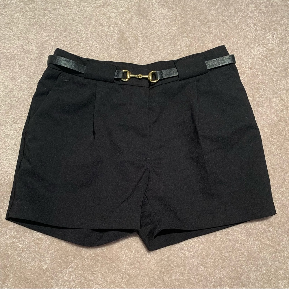 H&M high waisted shorts XS